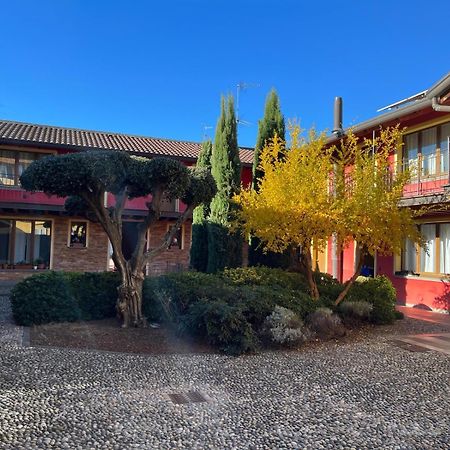 Cozy Flat + Parking Close To City Center/Airport Bérgamo Exterior foto