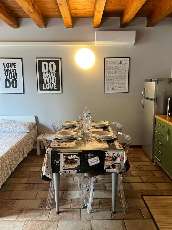 Cozy Flat + Parking Close To City Center/Airport Bérgamo Exterior foto