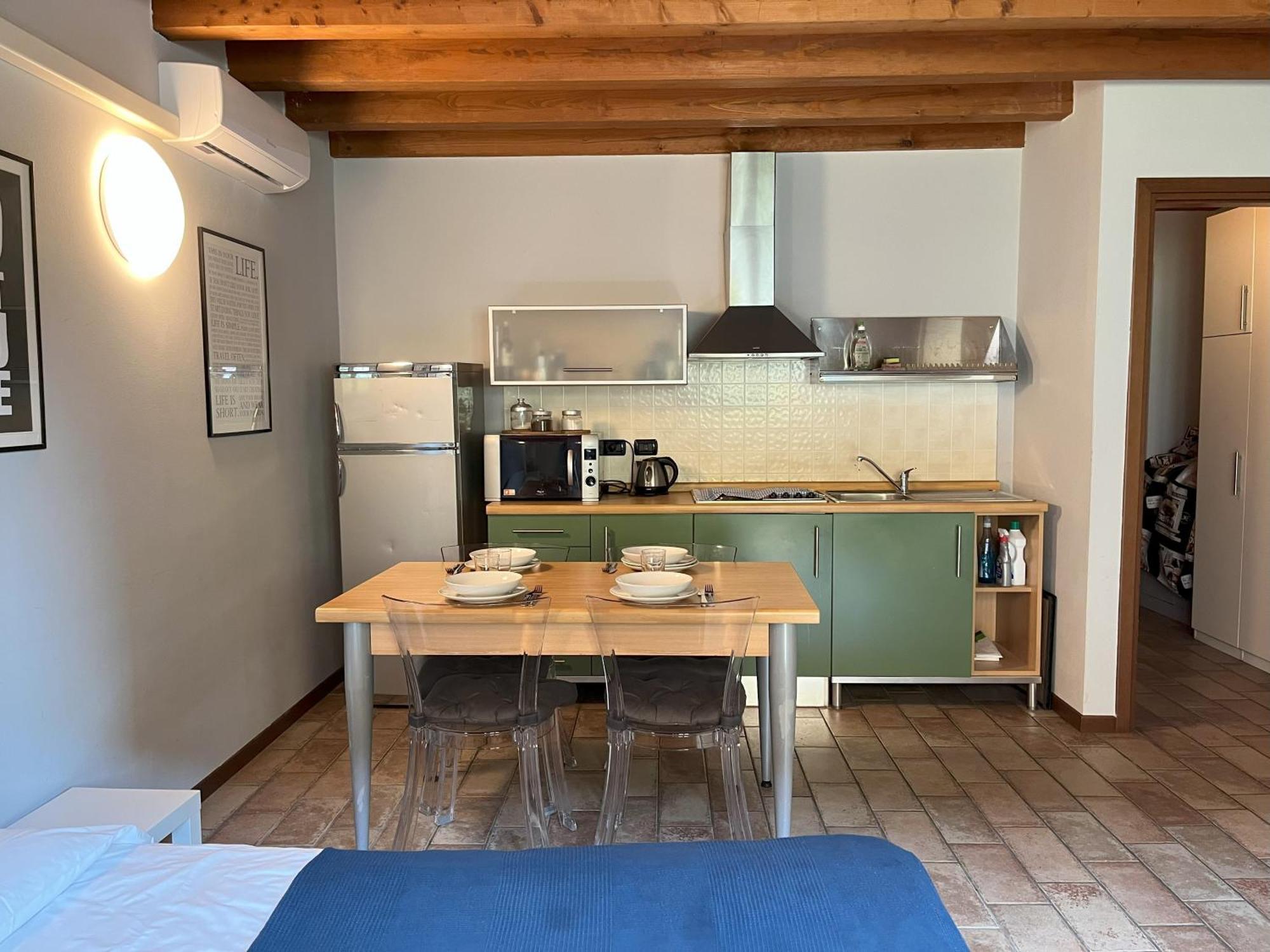 Cozy Flat + Parking Close To City Center/Airport Bérgamo Exterior foto
